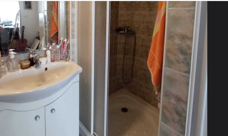 Titan vanzare ap. 3 camere centrala proprie